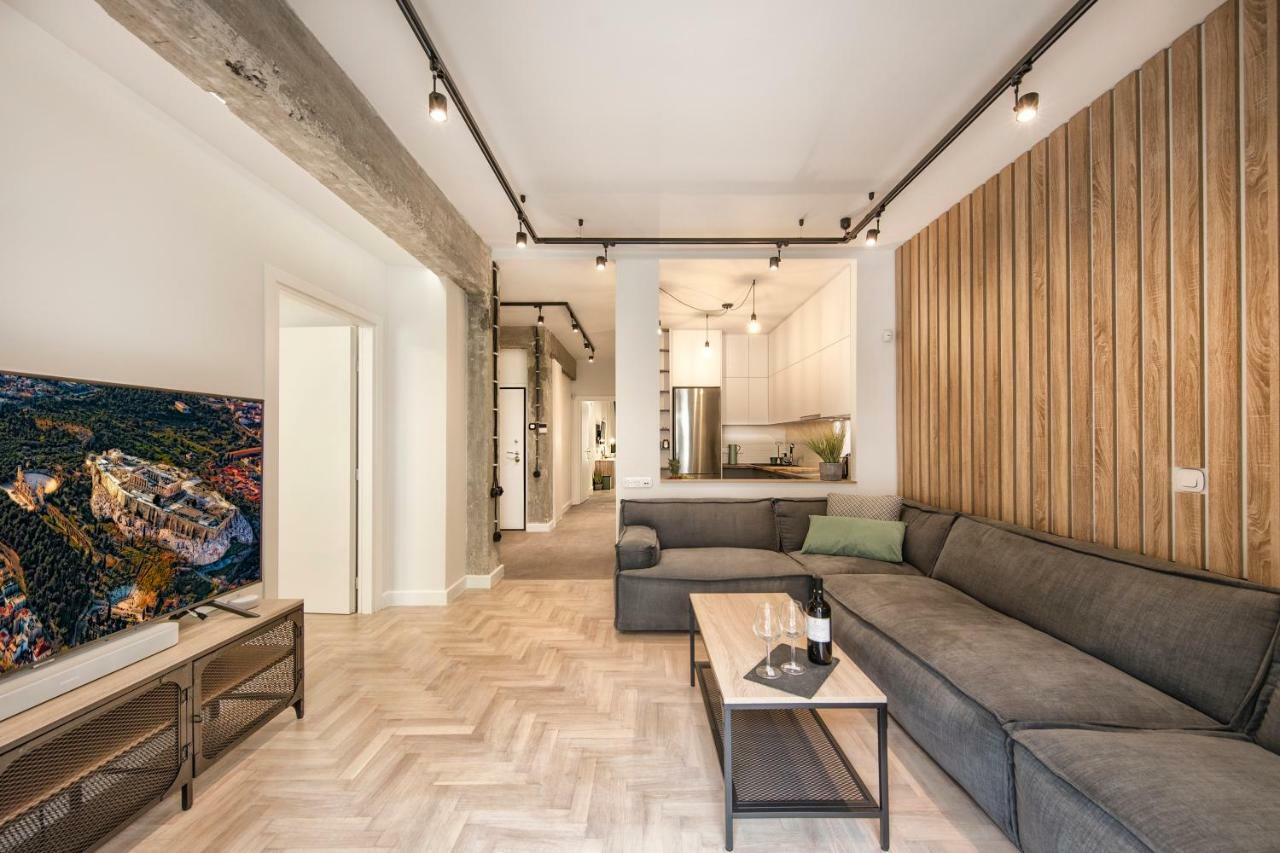 Stunning Αpartment Ιn Τhe Heart Athens. Apartment Luaran gambar