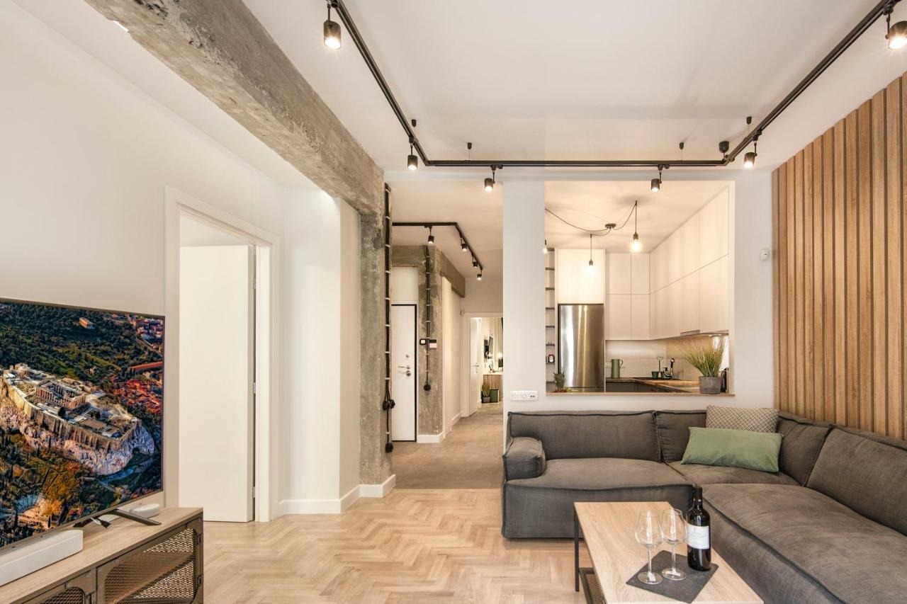 Stunning Αpartment Ιn Τhe Heart Athens. Apartment Luaran gambar